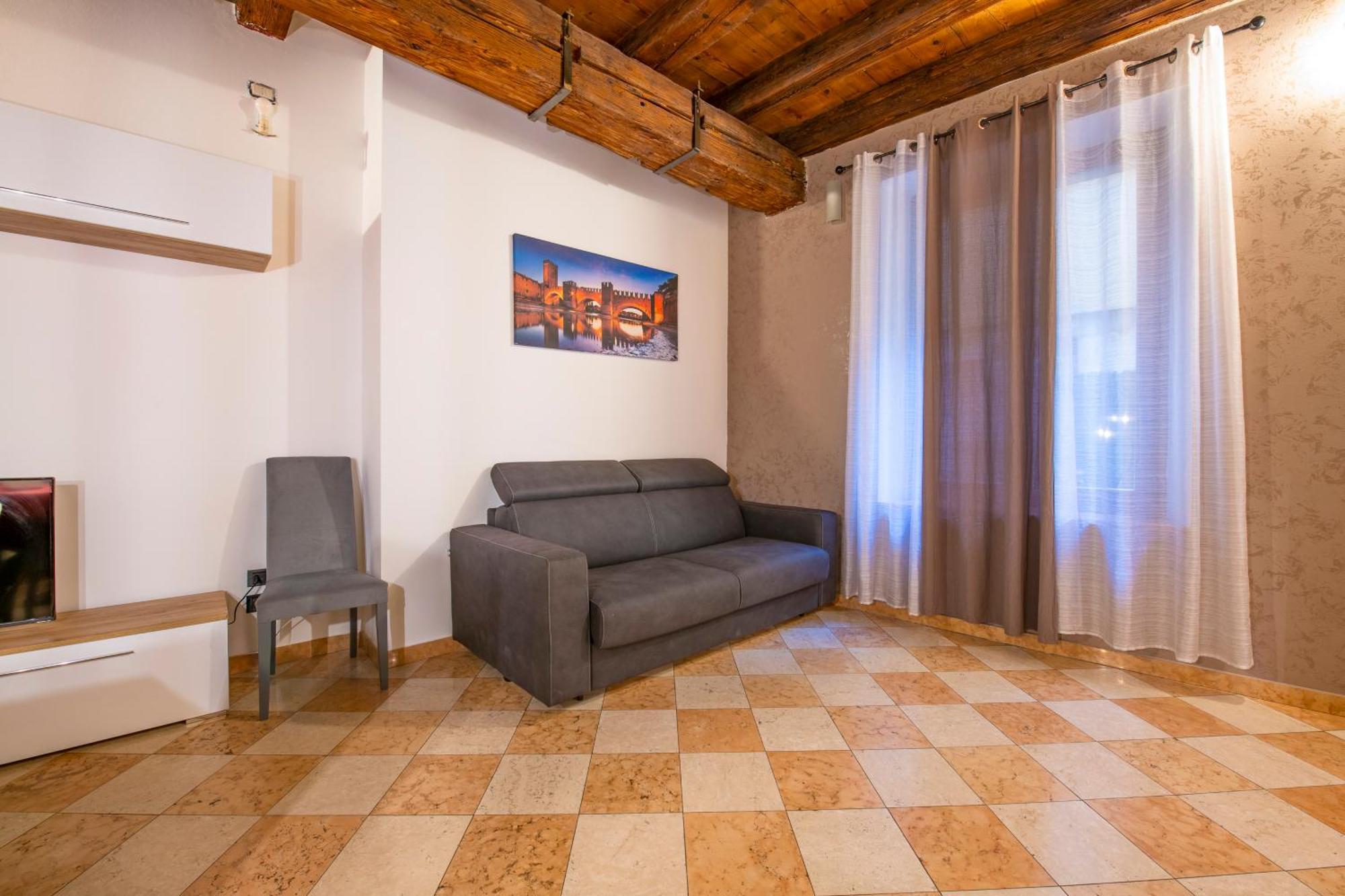 Arena Suite Mazzini Verona Exterior foto